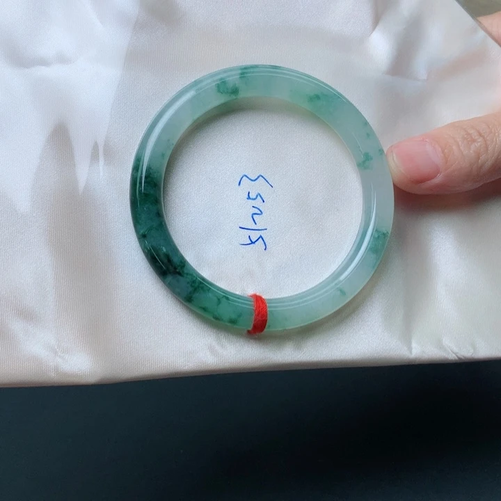 未镶嵌手镯翡翠翡翠