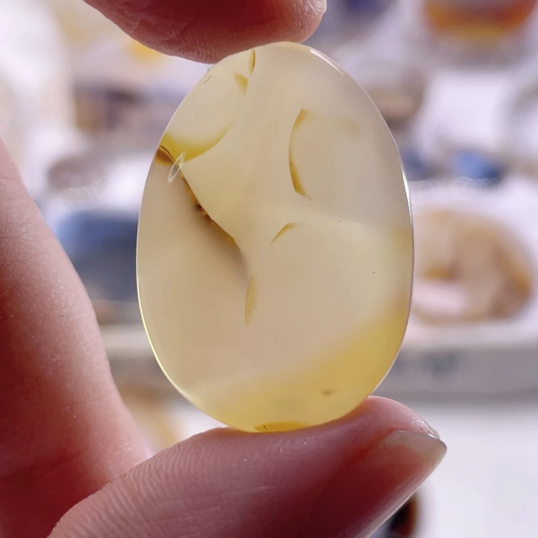 玛瑙/玉髓未镶嵌珠宝奇石