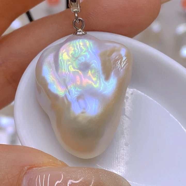 淡水珍珠未镶嵌吊坠(赠链)