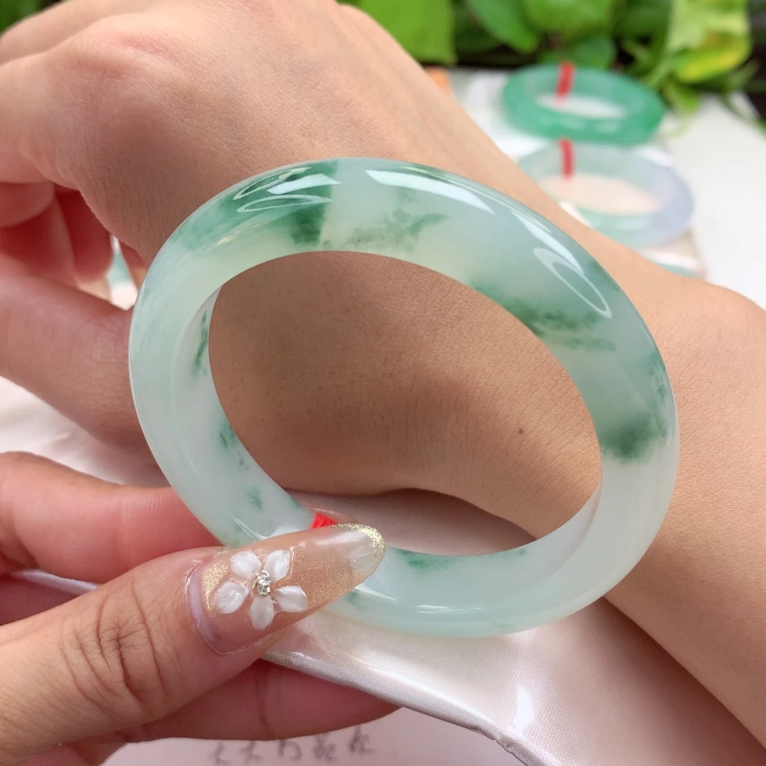 未镶嵌手镯翡翠55.6种老肉细 零毛孔 绿花 小柒