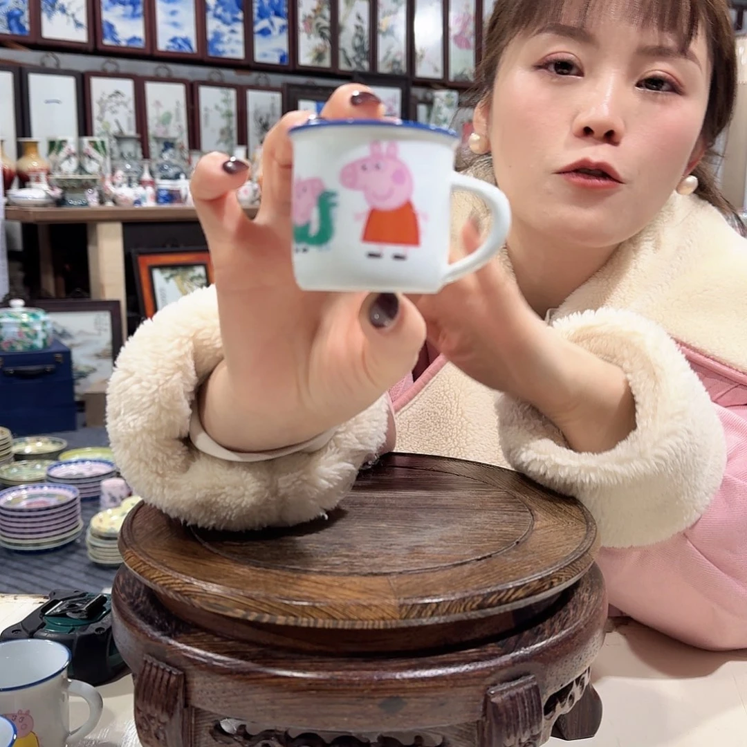 摆件瓷//////景德镇陶瓷瓷器。