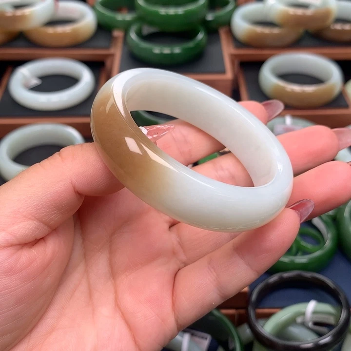 和田玉5455圈口未镶嵌