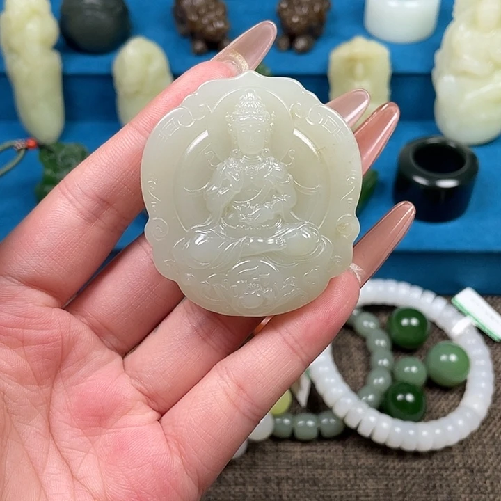 和田玉未镶嵌颈饰