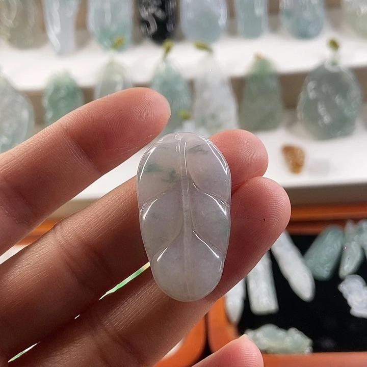 颈饰未镶嵌翡翠天然翡翠