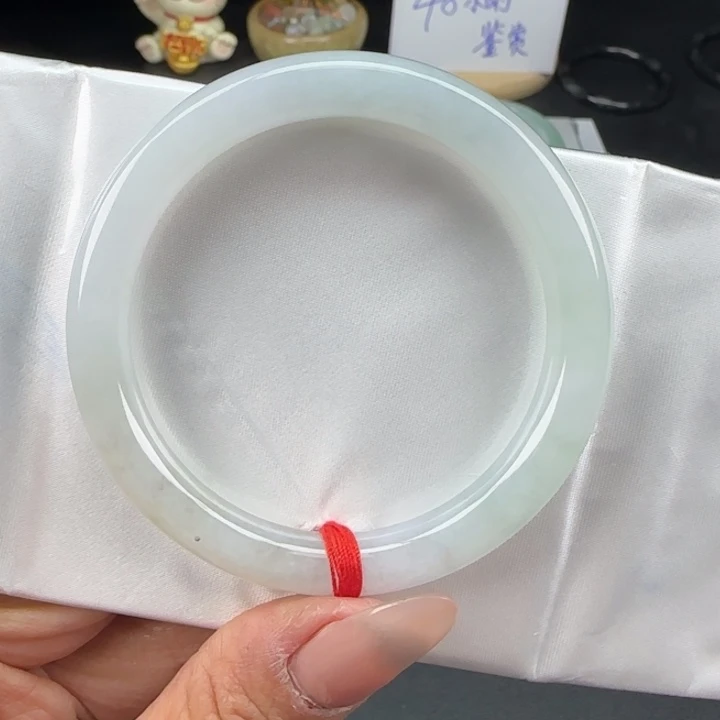 翡翠未镶嵌手镯手镯