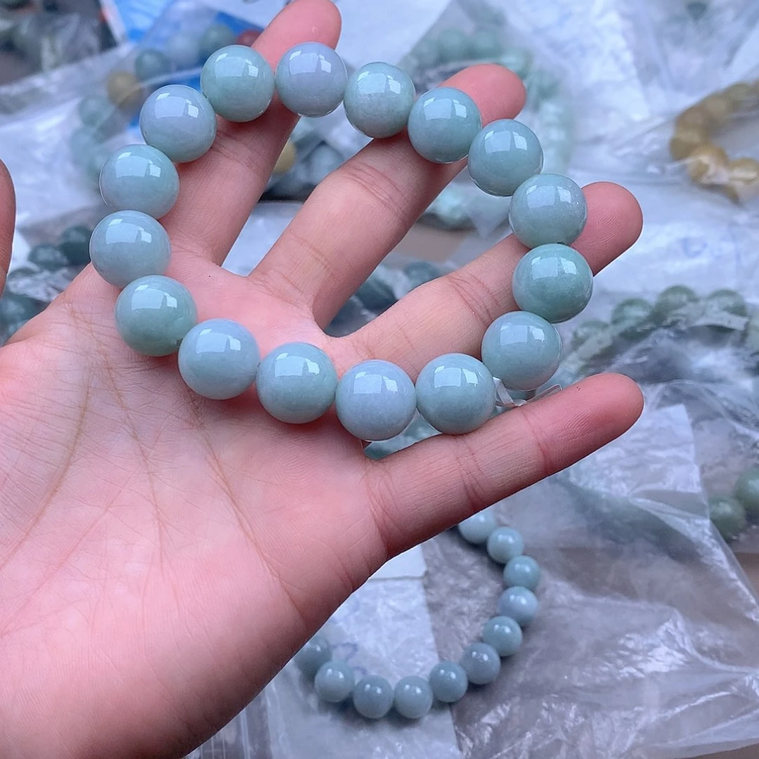 未镶嵌手串定制翡翠