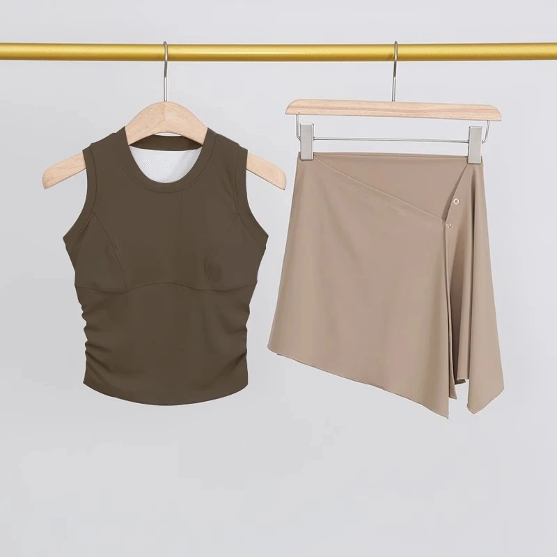 运动套装女新款高级感瑜伽服背心上衣普拉提训练服健身短裙两件套