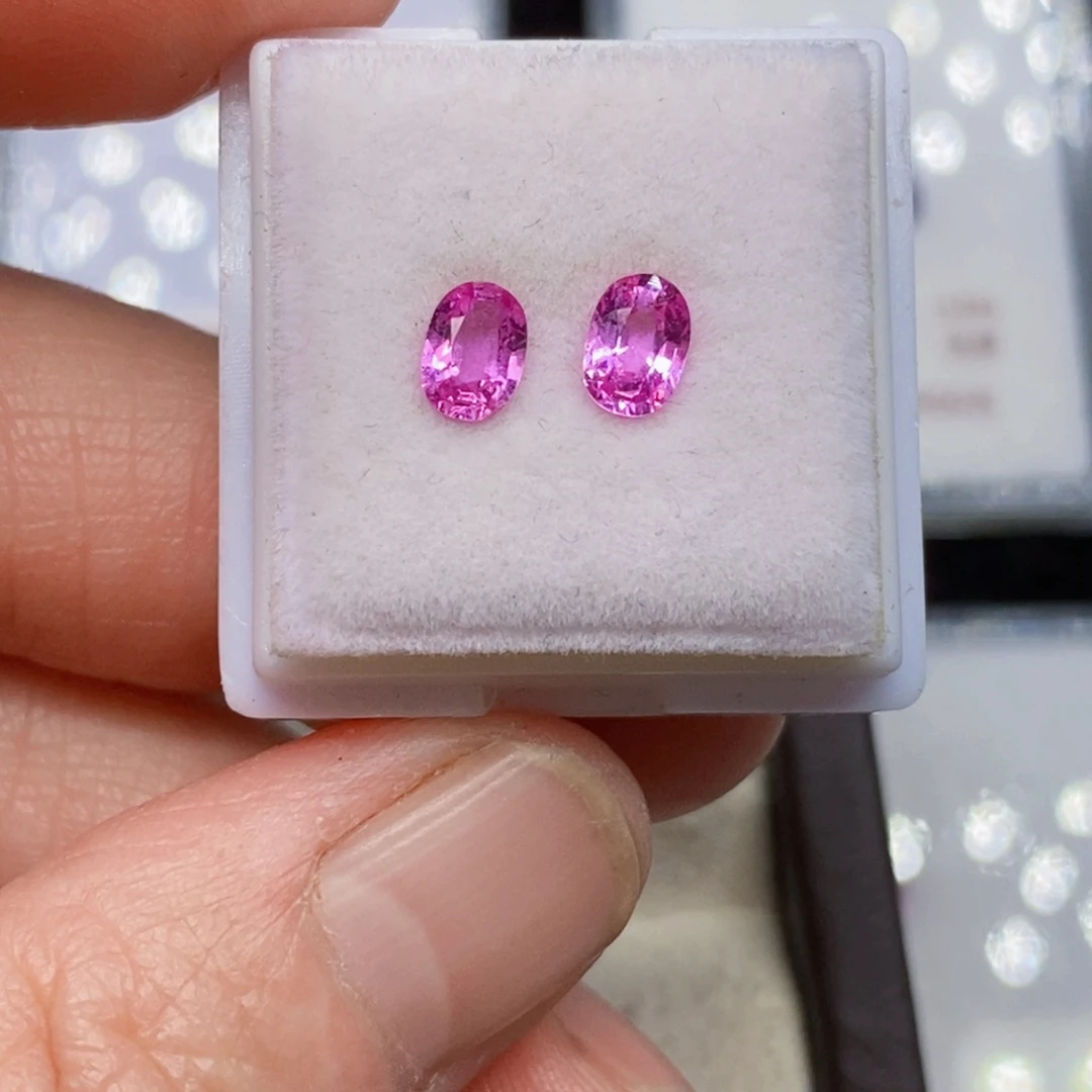 蓝宝石裸石热粉色蓝宝石