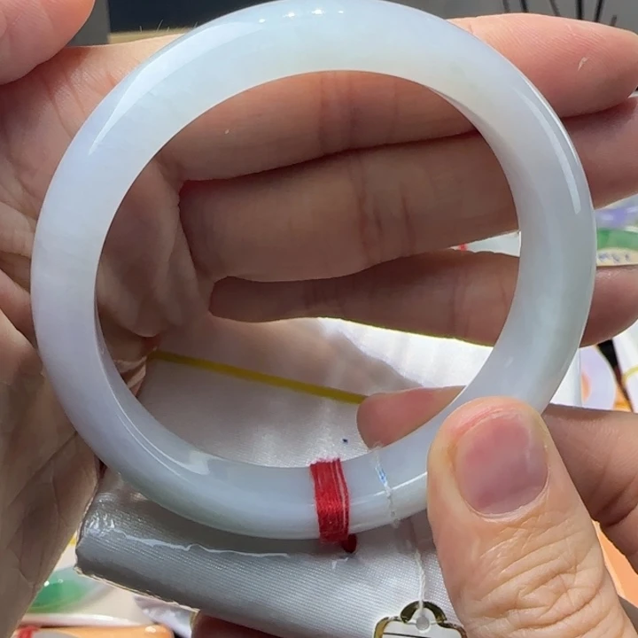 未镶嵌手镯翡翠翡翠手镯