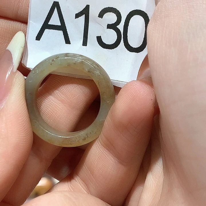 和田玉未镶嵌颈饰开**好