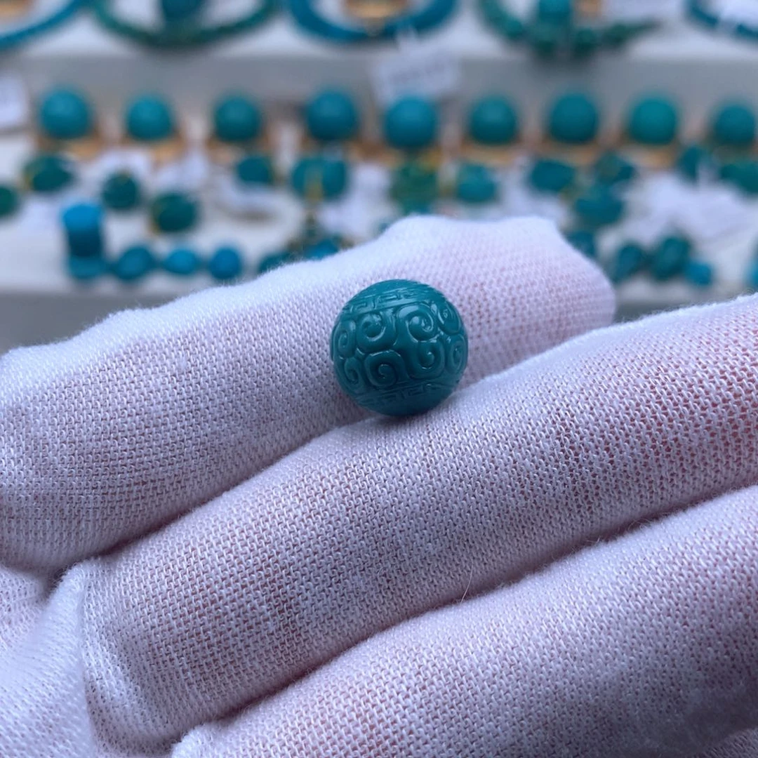 绿松石配饰未镶嵌