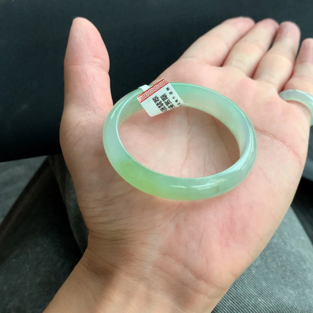 翡翠未镶嵌手镯77号53贵妃