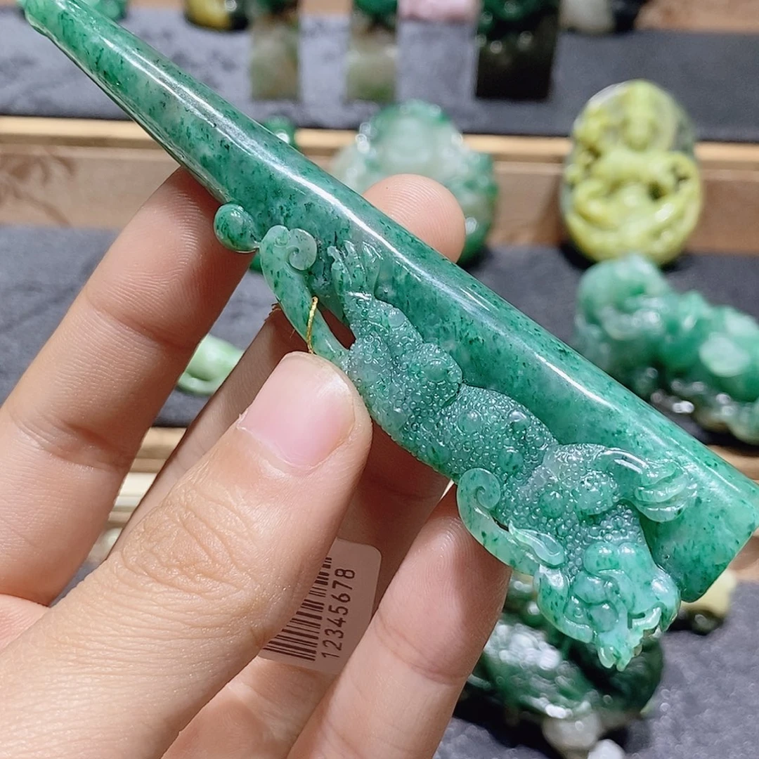 山***水独山玉未镶嵌吊坠