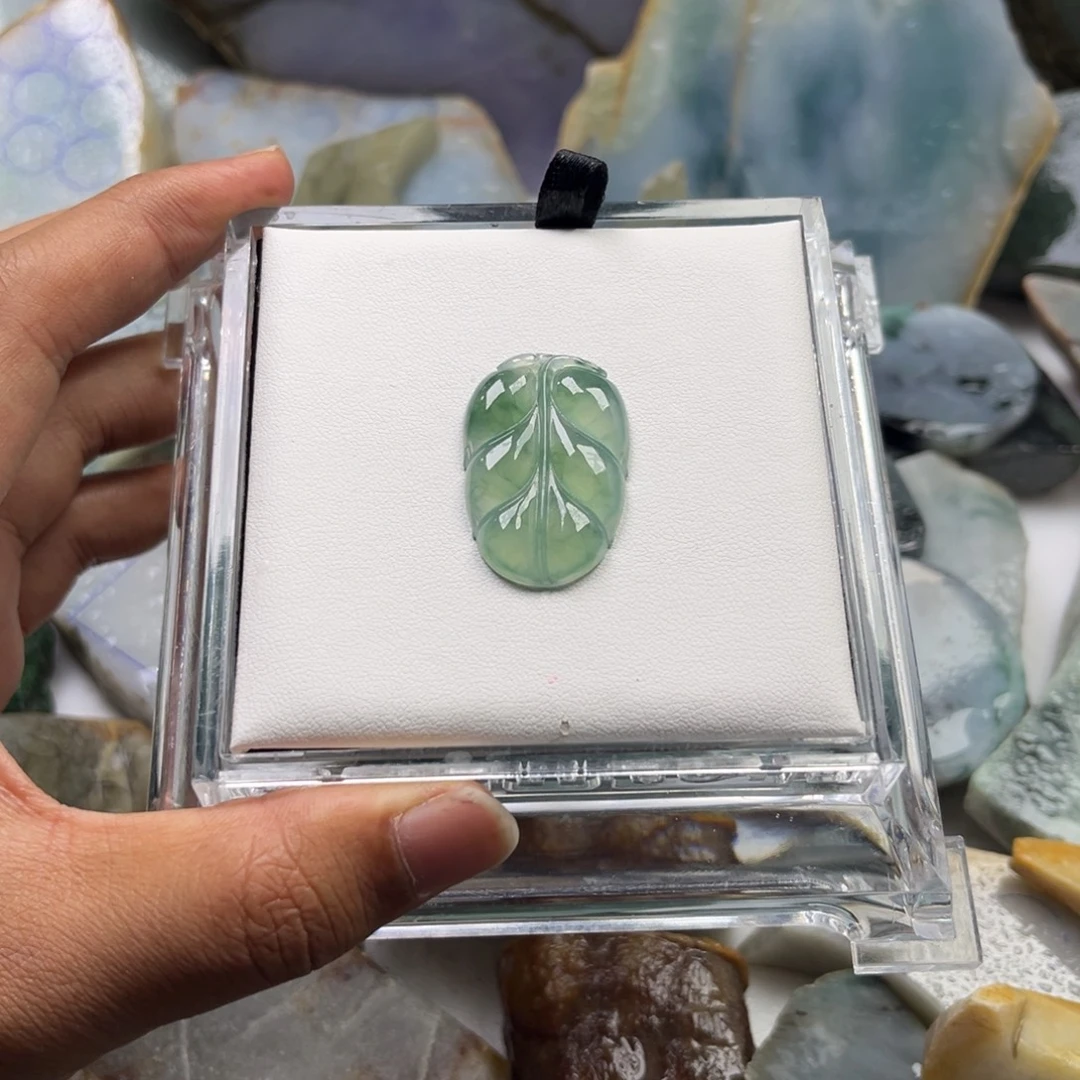 翡翠散珠纯天然缅甸翡翠A货叶子