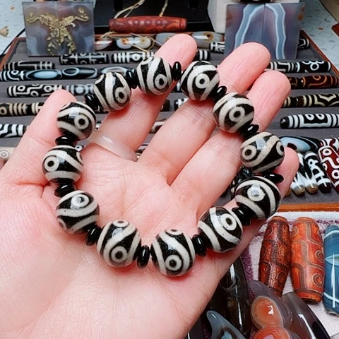 合金颈饰玛瑙/玉髓