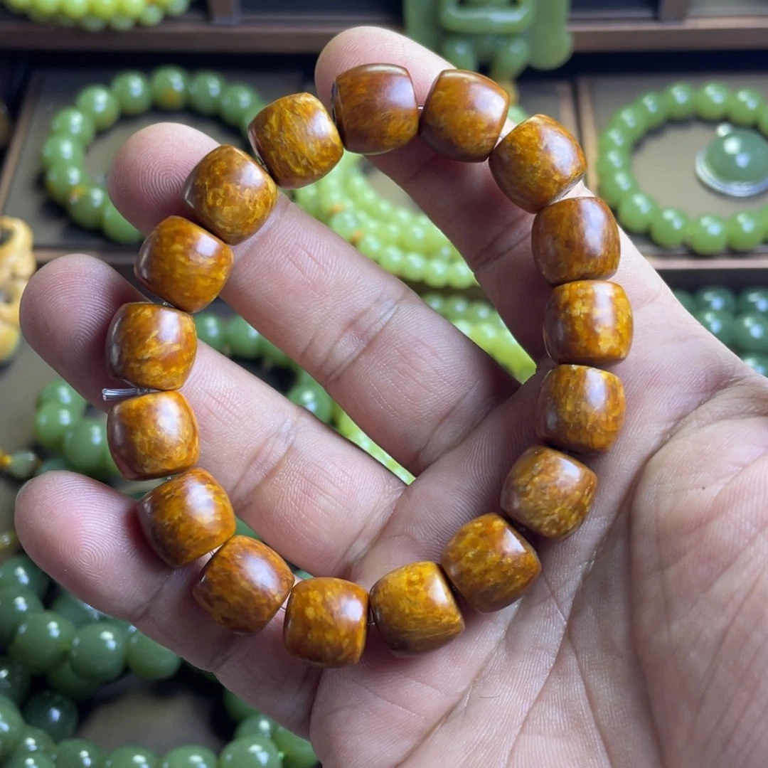 岫岩老玉（透闪石质玉）手链未镶嵌L****S