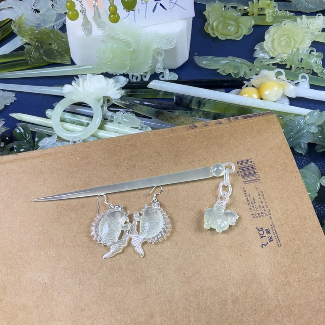 亞***の蛇纹石玉未镶嵌发饰