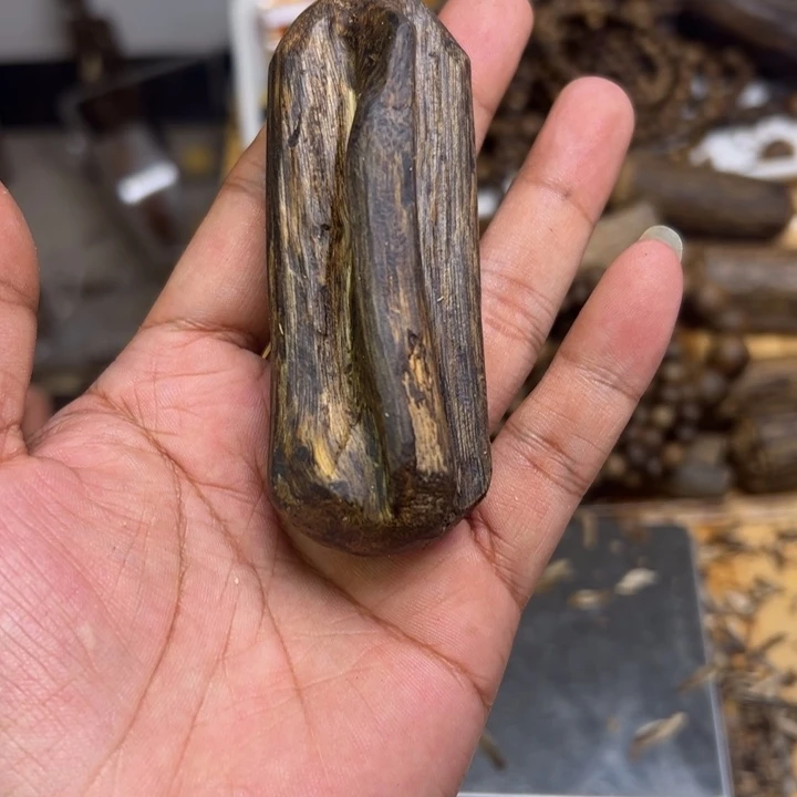 沉香沉香碎屑28克