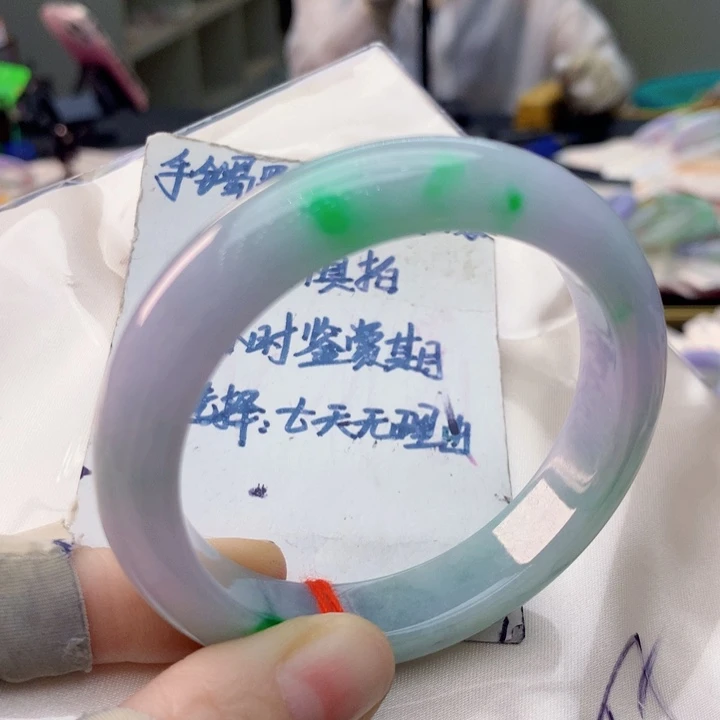 翡翠未镶嵌手镯翡翠手镯
