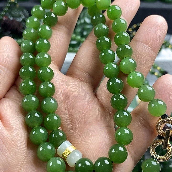 和田玉（碧玉）未镶嵌颈饰8mm