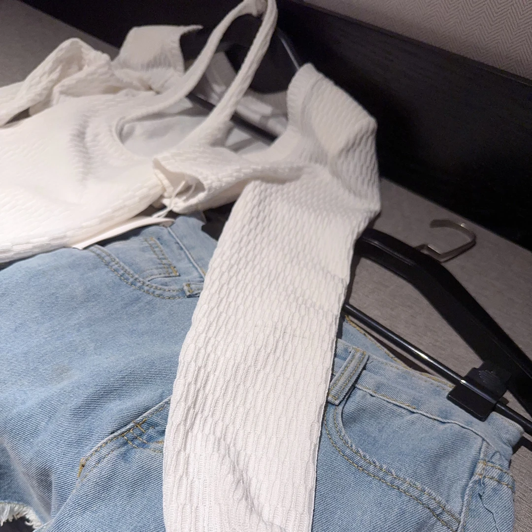 长袖针织棉开衫挂脖背心纯色两件套