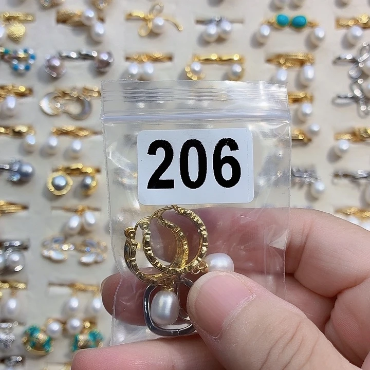 扎***姆耳饰淡水珍珠合金