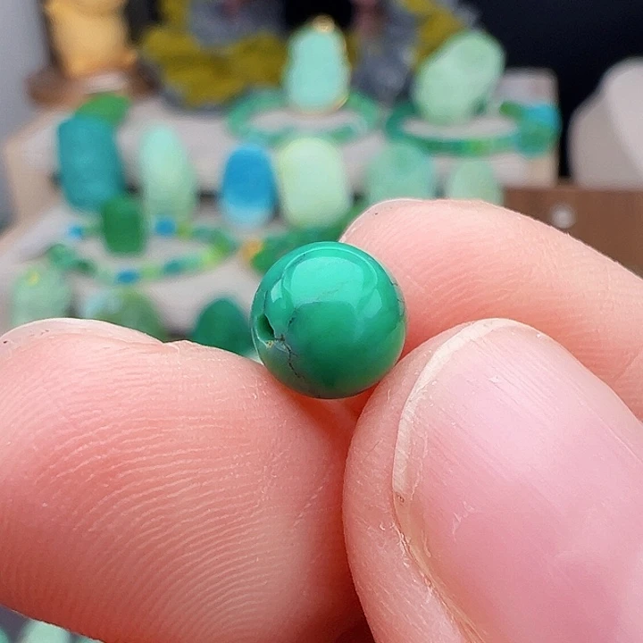 冬***天绿松石未镶嵌主播万珍