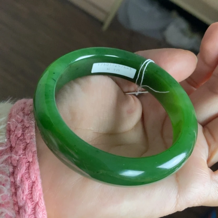 【闪购商品】未镶嵌手镯和田玉（碧玉）