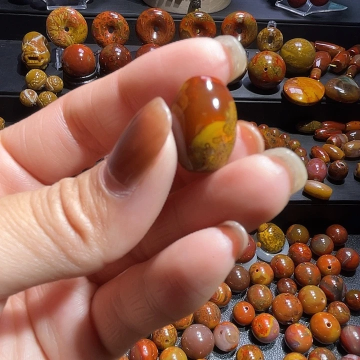 玛瑙/玉髓未镶嵌天然战国红玛瑙玉髓