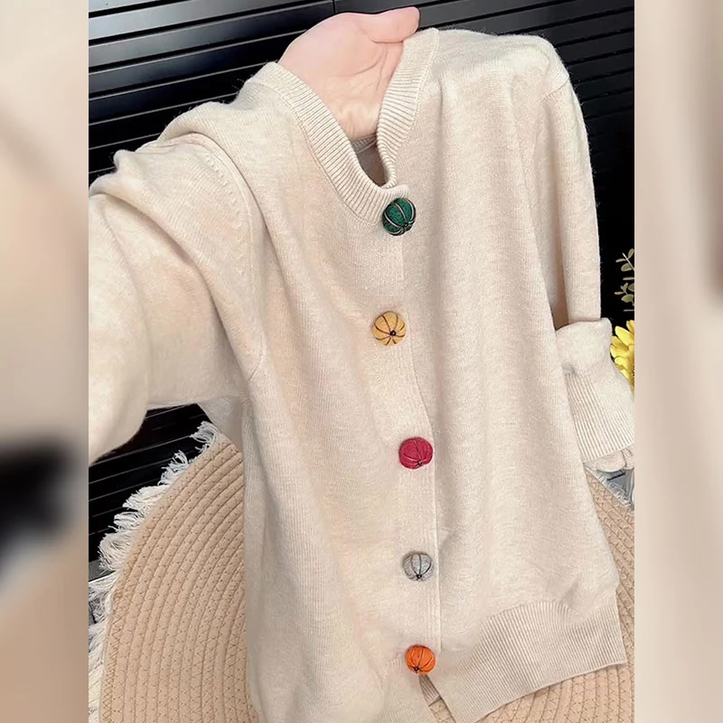 大码胖mm韩系洋气减龄圆领针织开衫女秋冬新款时尚小个子遮肉毛衣