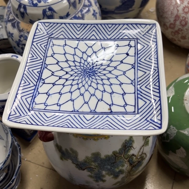 瓷片微瑕陶次。。。。。。。。。。。。 ？