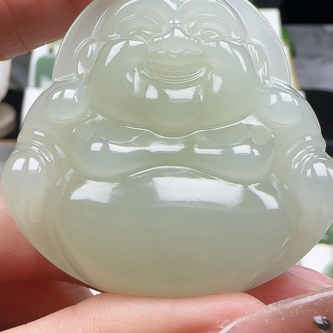 和田玉足金镶嵌颈饰50