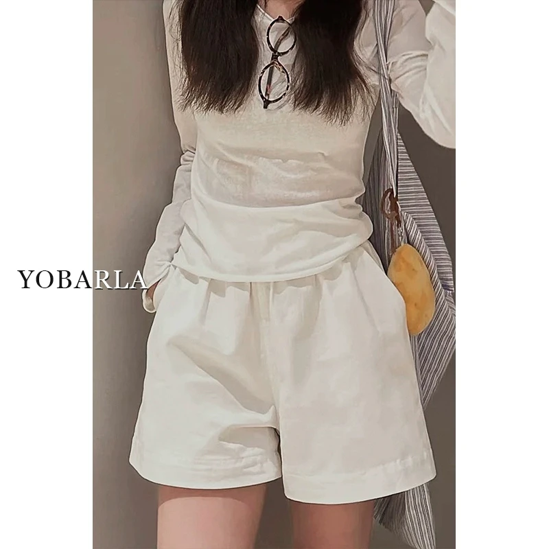 白色休闲短裤女大码高腰秋冬薄款胖mm宽松显瘦梨形身材a字阔腿裤