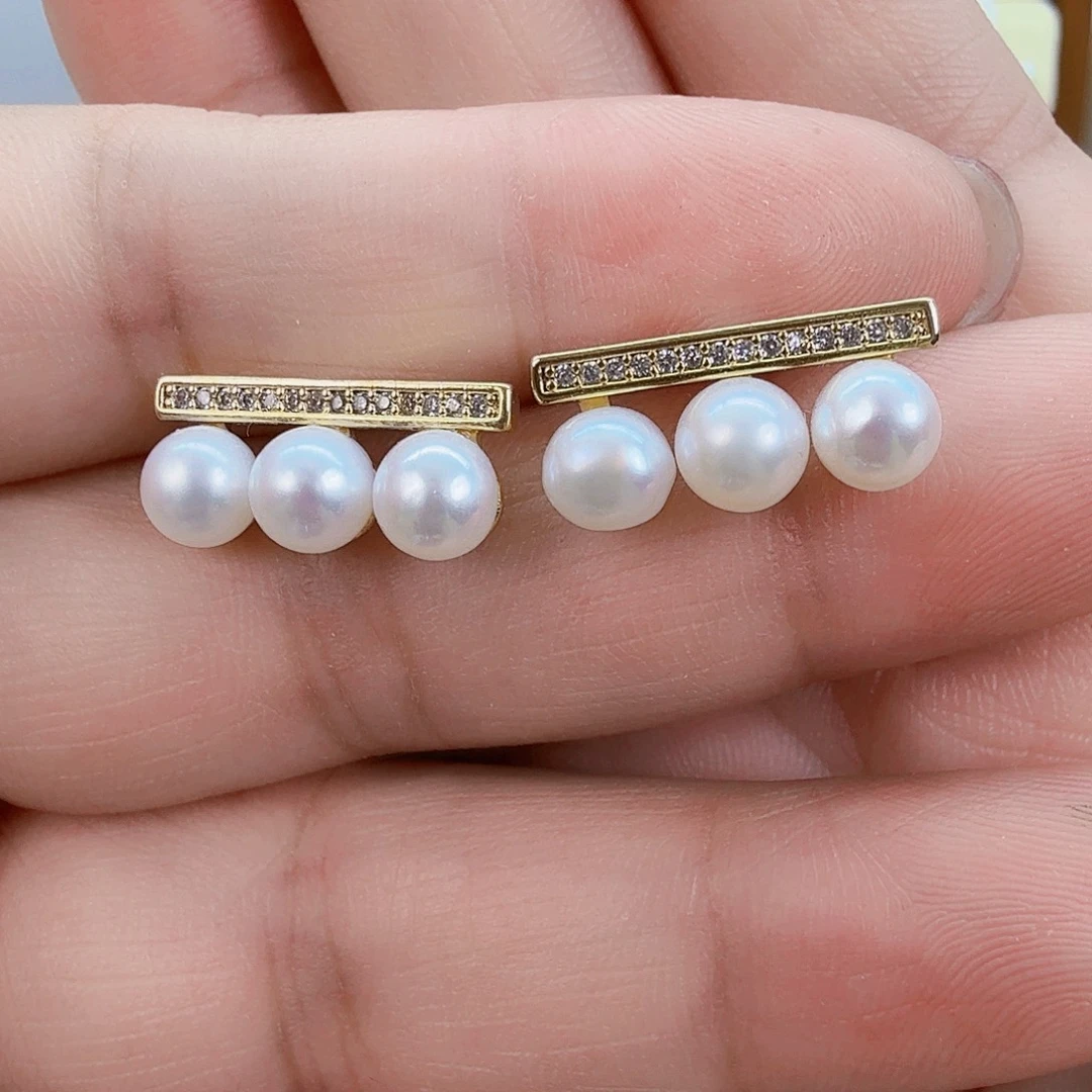 淡水珍珠耳饰未镶嵌