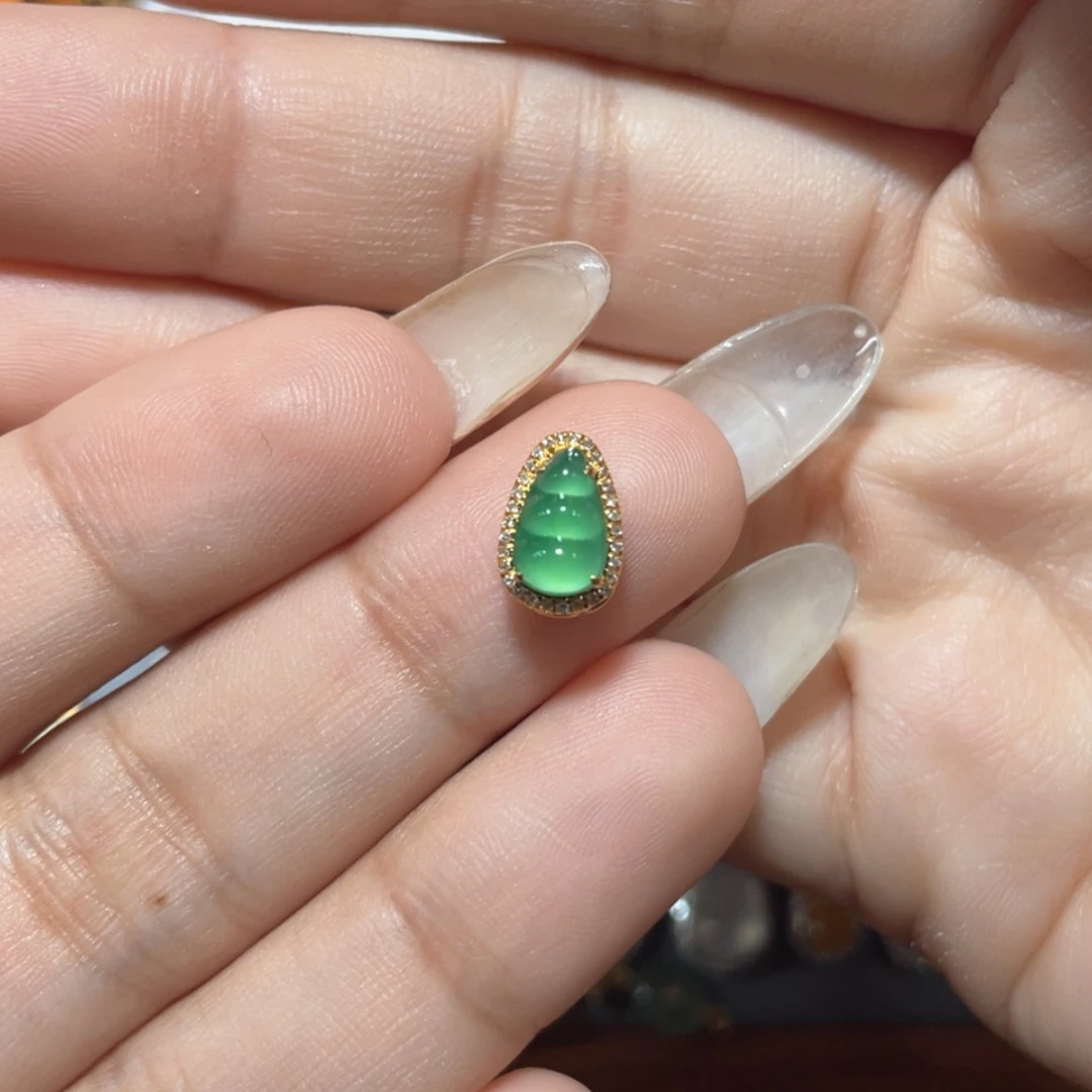 【闪购商品】翡翠18K金镶嵌吊坠(不含链)