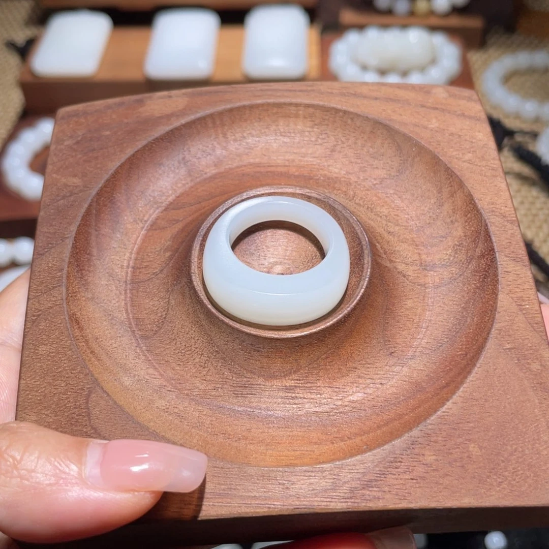 未镶嵌手链和田玉卡20