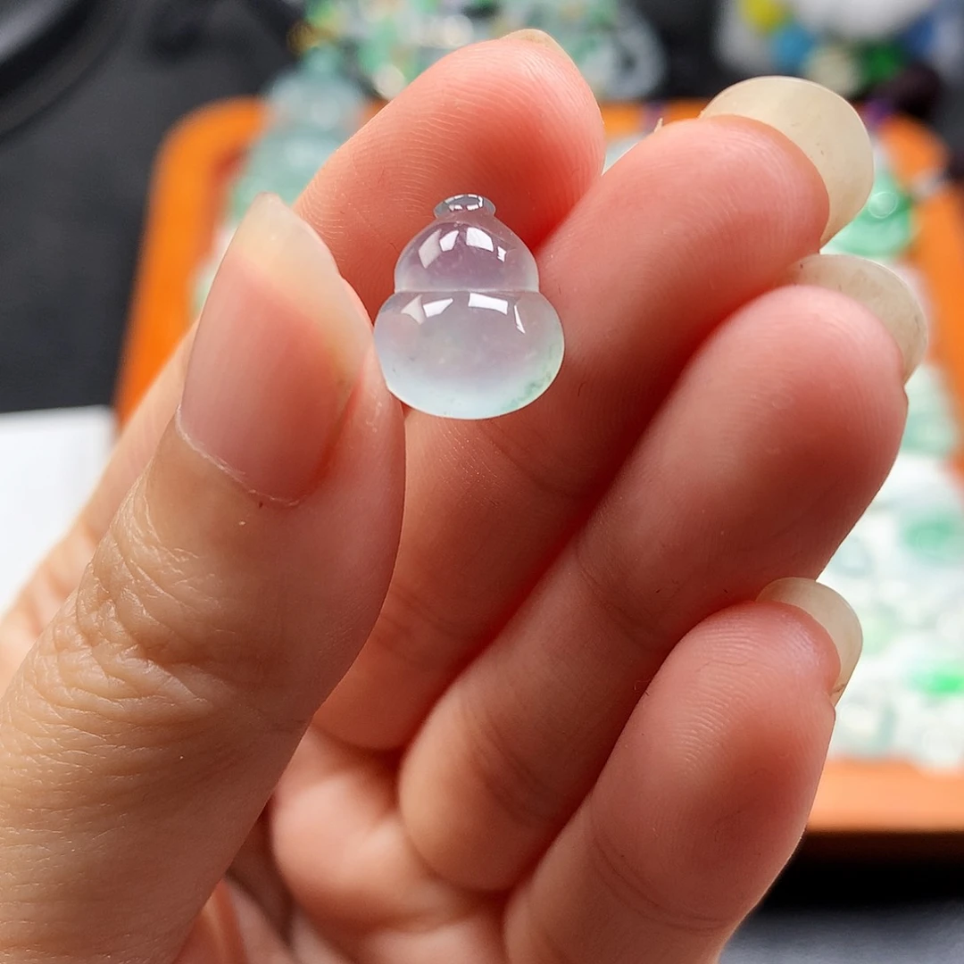 吊坠(不含链)未镶嵌翡翠葫芦