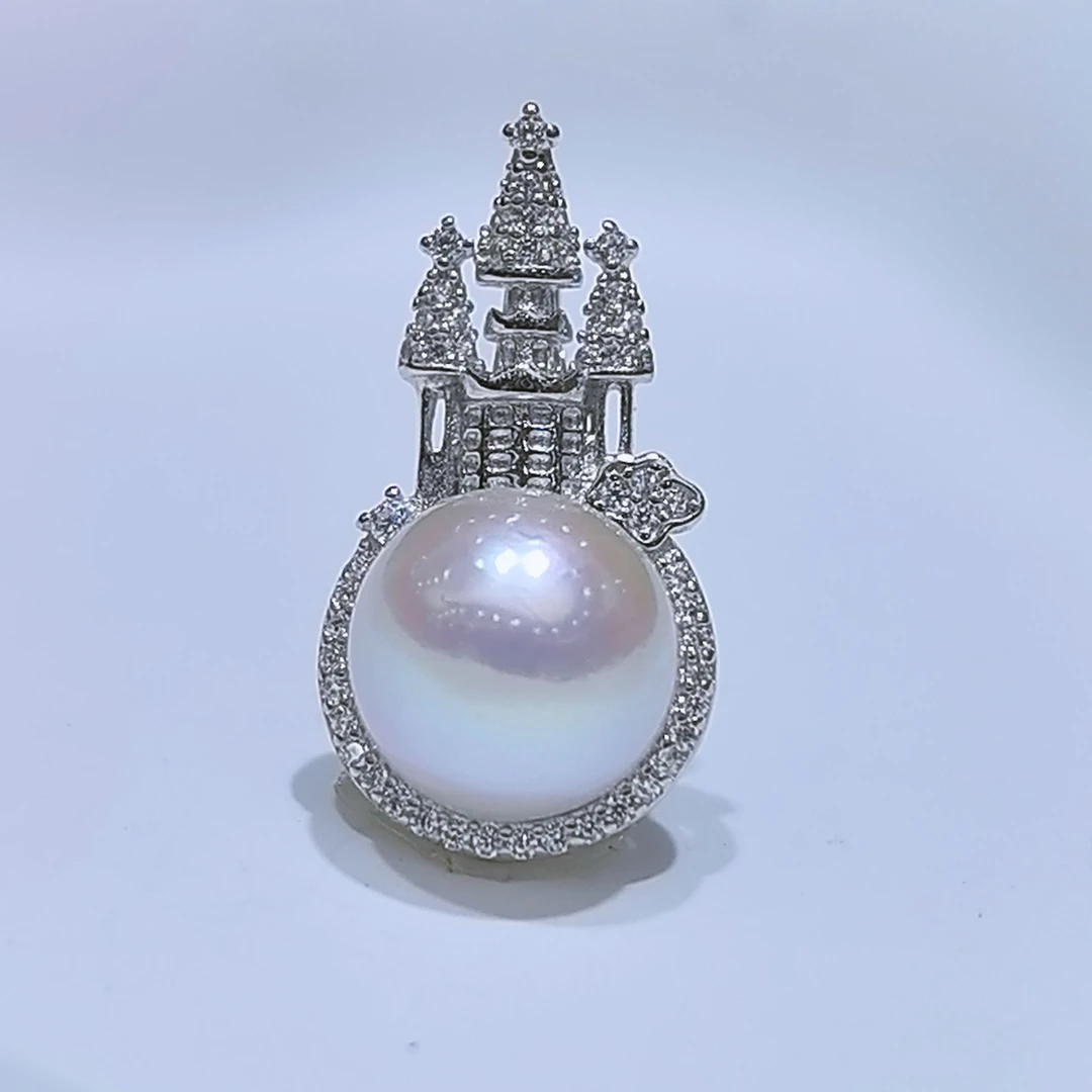 “梦幻城堡”珍珠吊坠 11mm±  s925 2124H00DY
