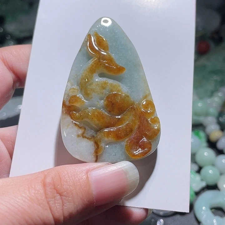 颈饰未镶嵌翡翠天