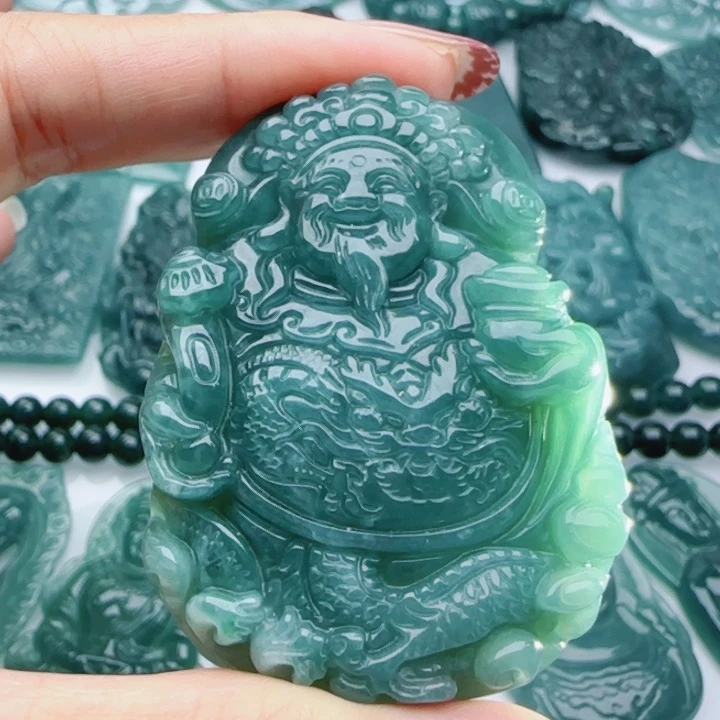 翡翠未镶嵌颈饰多样性发货天然A货翡翠