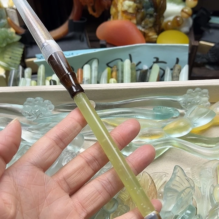 蛇纹石玉未镶嵌发簪