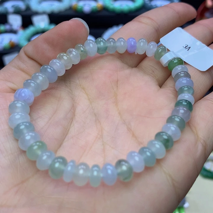 翡翠手链未镶嵌翡翠