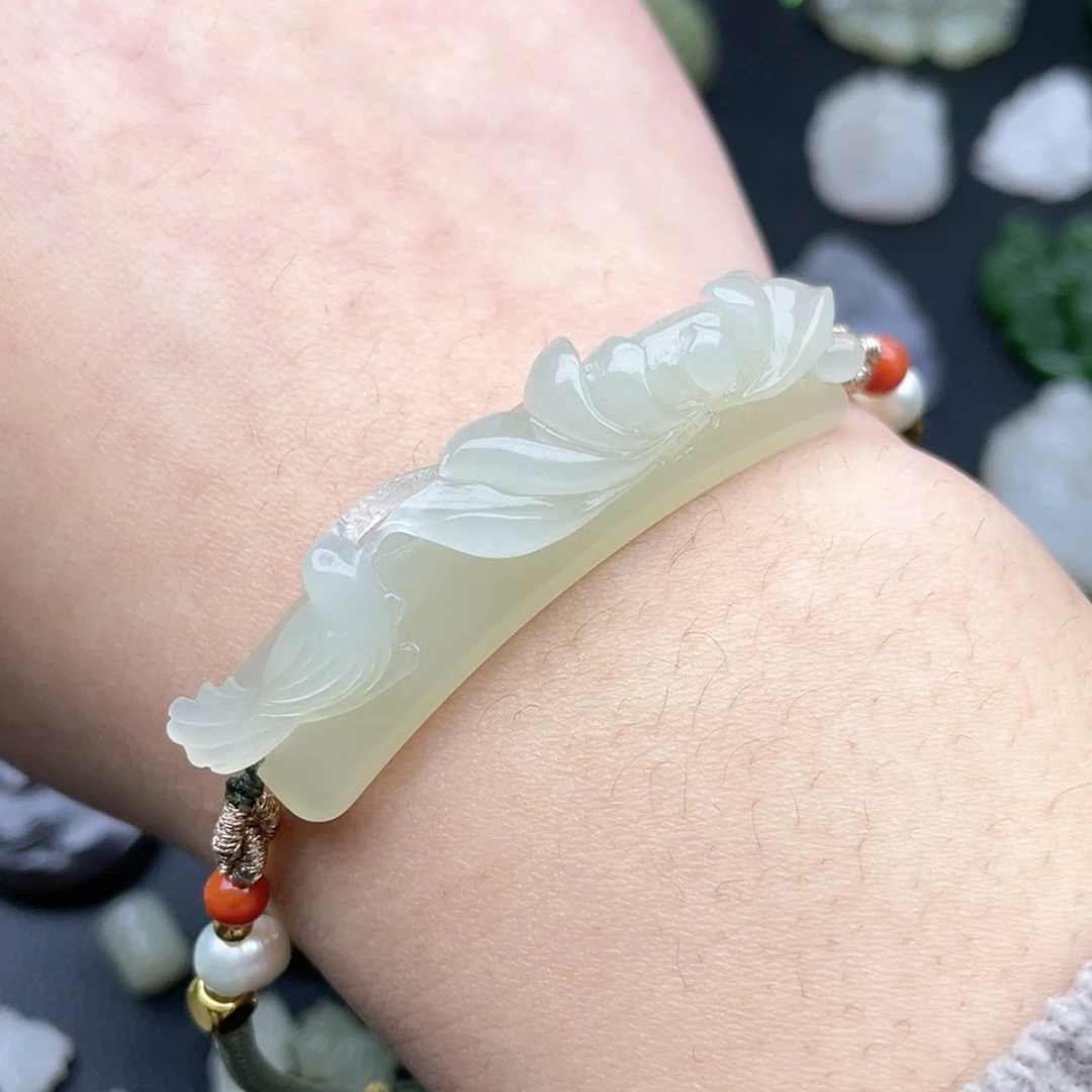 【闪购商品】颈饰未镶嵌和田玉