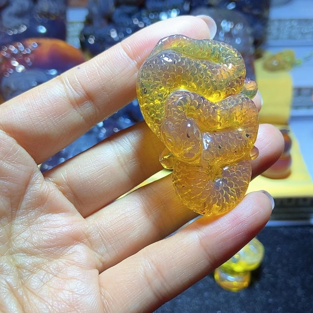 未镶嵌颈饰琥珀缅甸天然琥珀