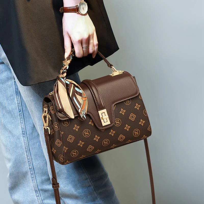 ClareKalen包包女款真皮百搭斜挎包小众轻奢单肩包生日礼物送女友