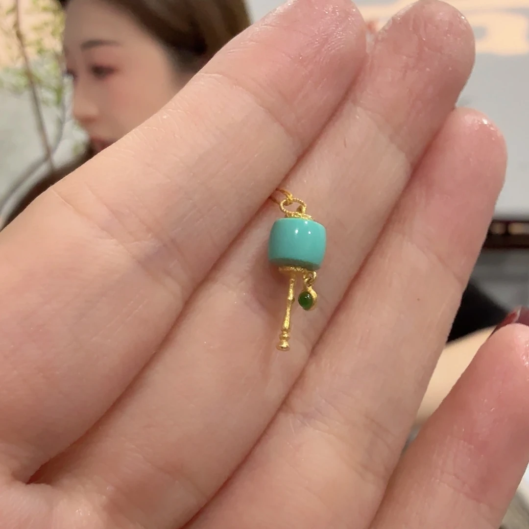 绿松石18K金镶嵌珠宝奇石