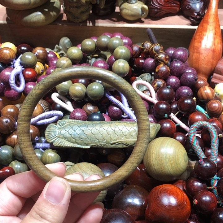 斌***子维腊木（绿檀）12336547788999887