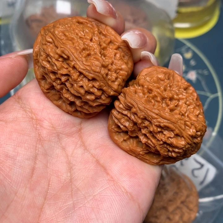 文玩核桃把件37-7065-8