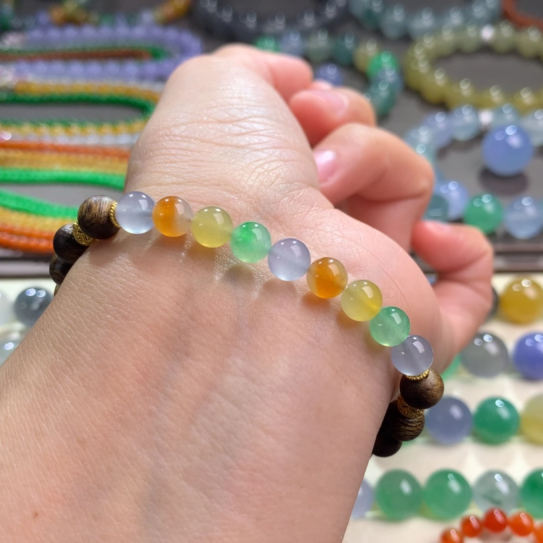 翡翠未镶嵌手链卡5.8～6.2