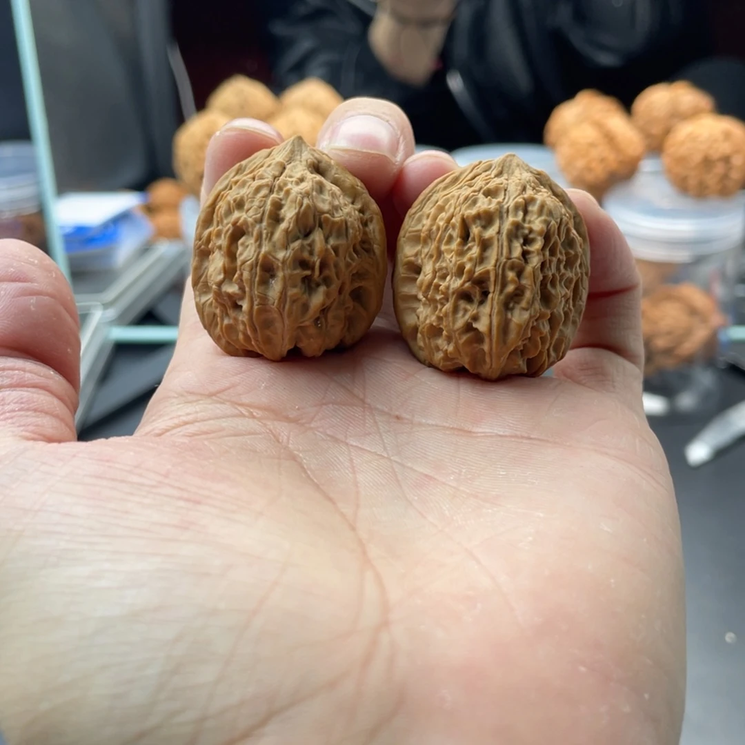 文玩核桃吊坠随机